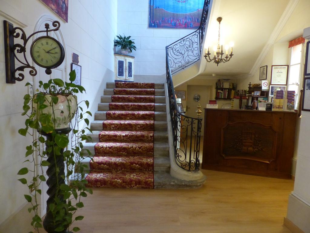 Hotel Du Fiacre 카르팡트라 외부 사진